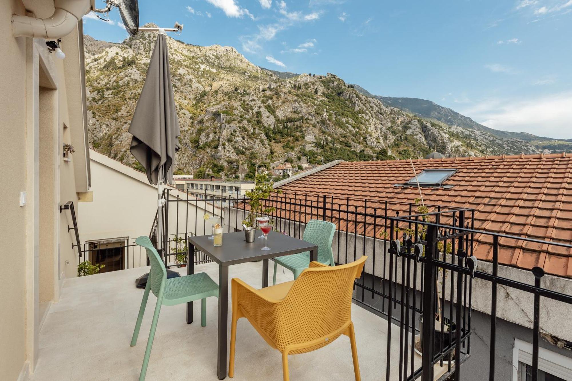 Kotor Central Point Eksteriør billede